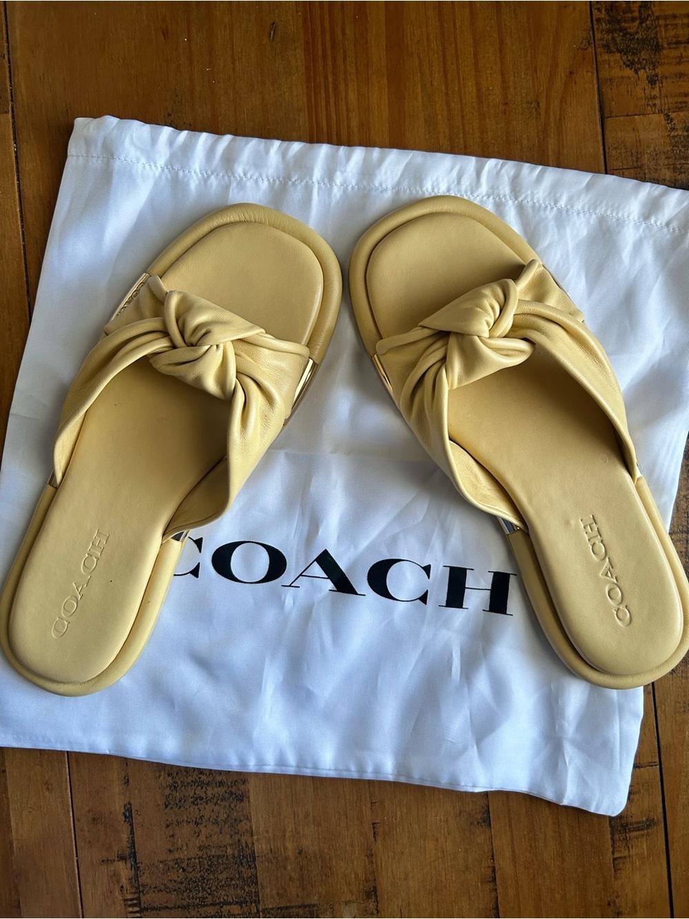 Coach Women's Pale Yellow Knot Leather Slide Sandals